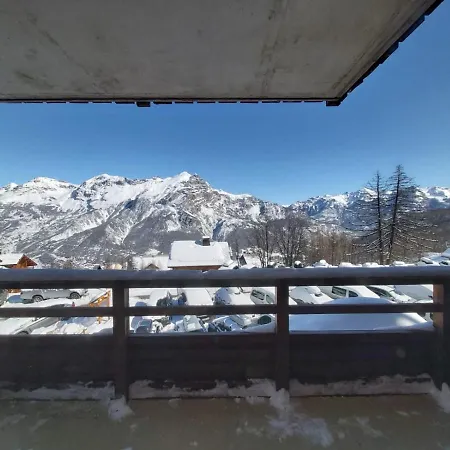 Skis Aux Pieds Station 1800 Dame Blanche Puy-Saint-Vincent Exterior foto