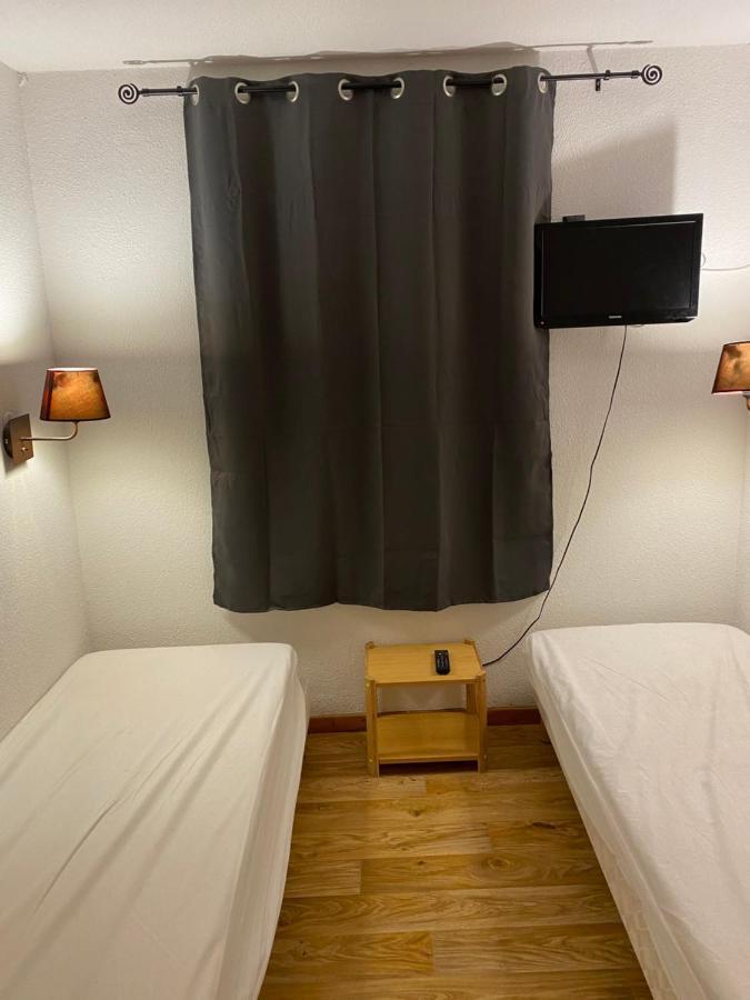 Skis Aux Pieds Station 1800 Dame Blanche Appartement *