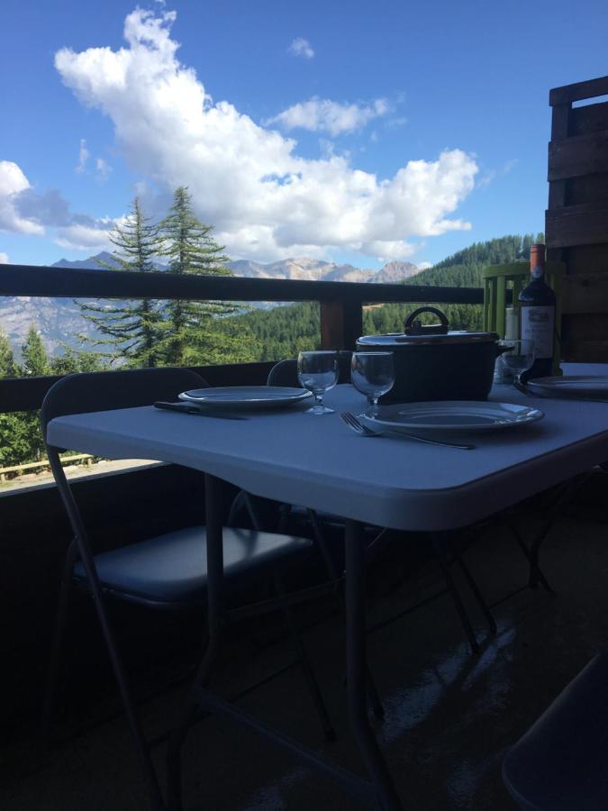 Skis Aux Pieds Station 1800 Dame Blanche Apartment